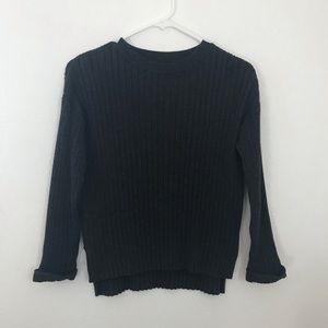 Grey knit long-sleeve